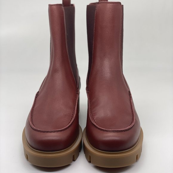 Christian Louboutin GLORINA BOOTY FLAT Lug Sole Chelsea Ankle Boots Boots - Picture 6 of 15